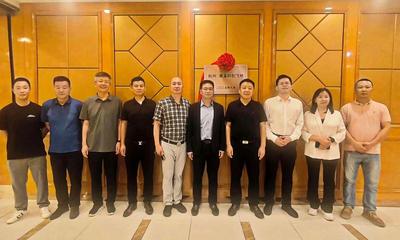 黄韡率队开展招商考察并为“杭州濉溪科创飞地”项目授牌，助力技术交流与创新发展